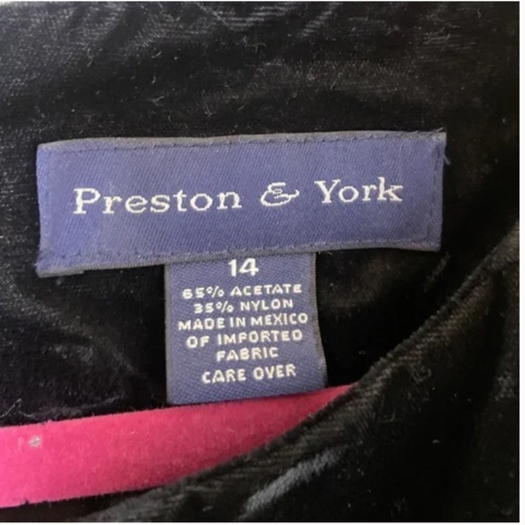 Velvet Modern Minimalist Chic Glam Romantic Classy Boxy Party Elegant Blouse - Picture 3 of 5